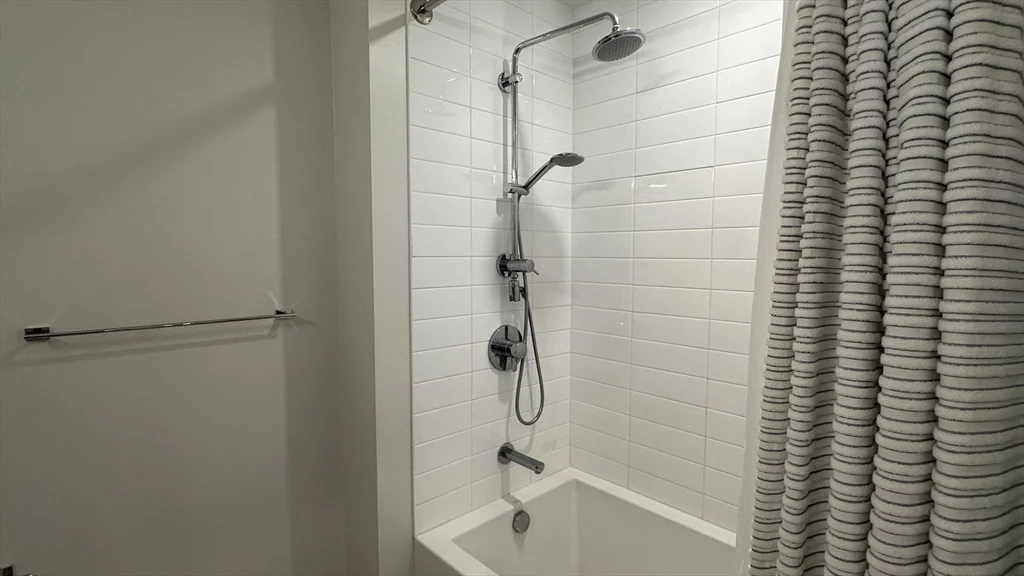 2 bed, 2 bath apartment for rent at 1650 Commonwealth Ave Unit 209, Brighton — photo 9 of 13