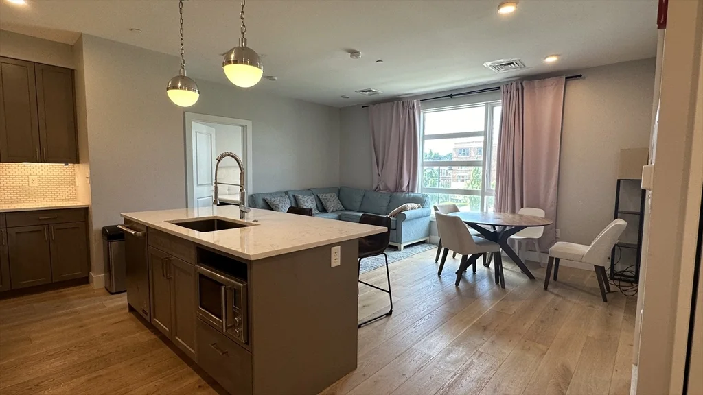 2 bed, 2 bath apartment for rent at 1650 Commonwealth Ave Unit 209, Brighton — photo 1 of 13