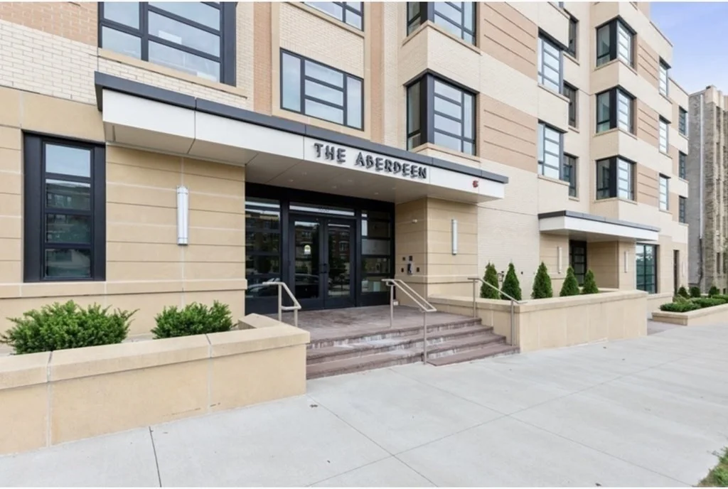 2 bed, 1 bath apartment for rent at 1650 Commonwealth Ave Unit 301, Brighton — photo 11 of 18