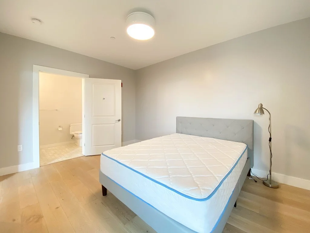 2 bed, 2 bath apartment for rent at 1650 Commonwealth Ave Unit 404, Brighton — photo 14 of 34