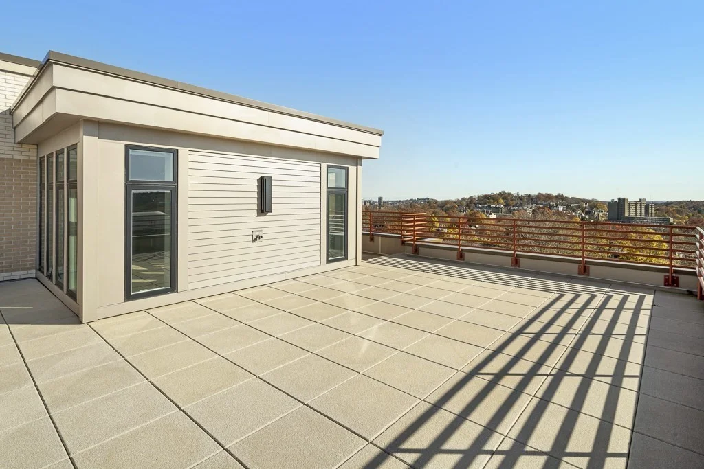 3 bed, 2 bath apartment for rent at 1650 Commonwealth Ave Unit 606, Brighton — photo 16 of 23