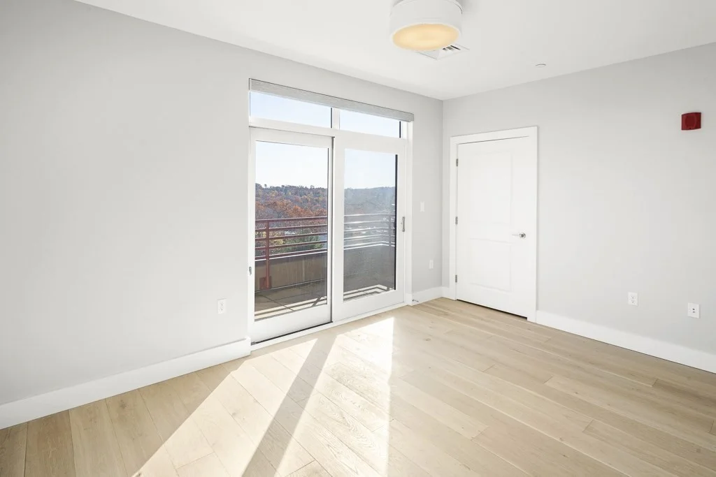 3 bed, 2 bath apartment for rent at 1650 Commonwealth Ave Unit 606, Brighton — photo 12 of 23