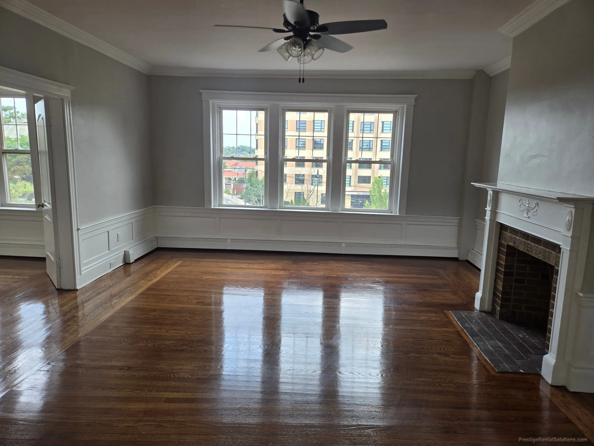 3 bed, 1 bath apartment for rent at 1653 Commonwealth Ave Unit 5, Brighton — photo 1 of 15