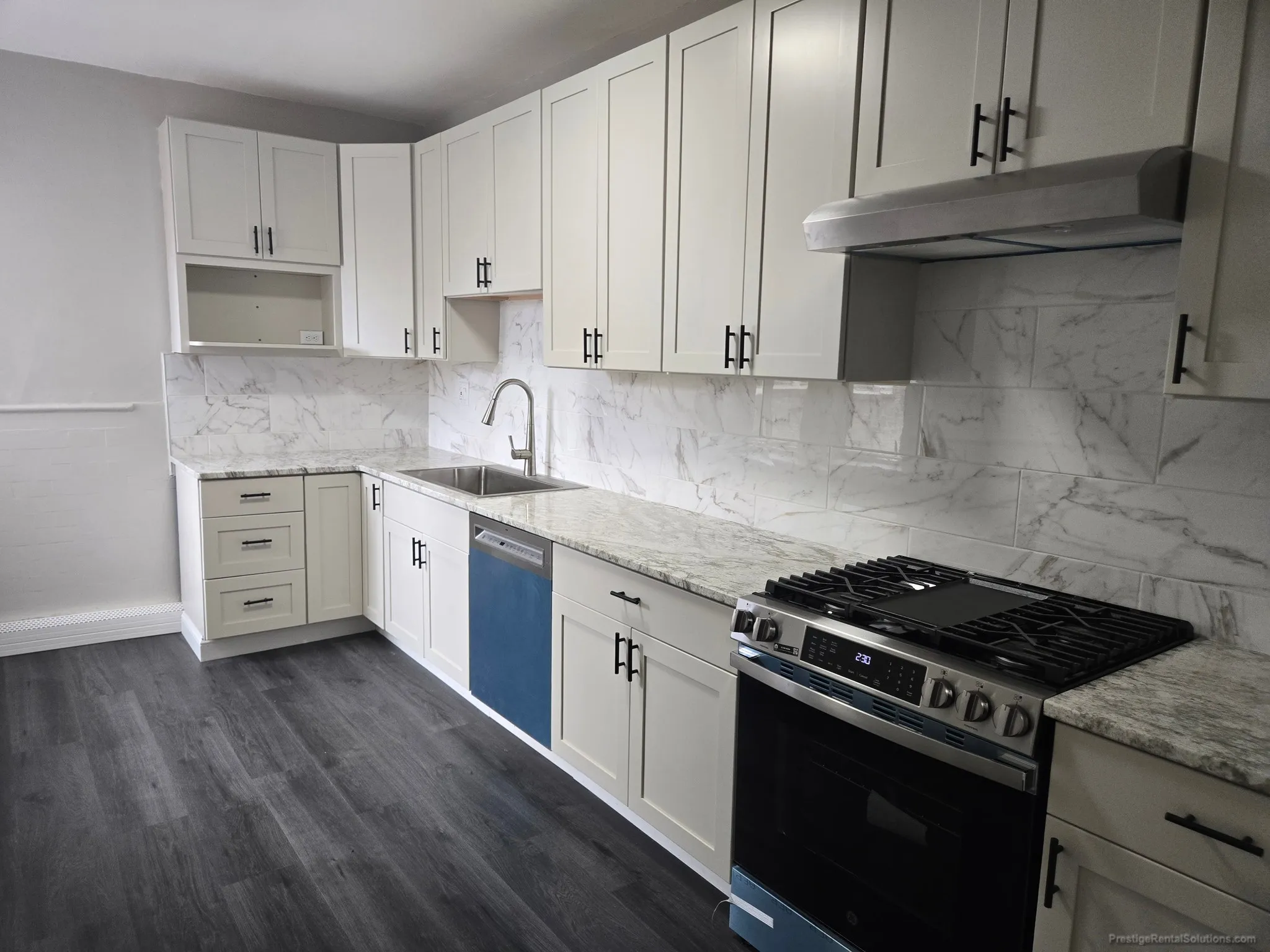 3 bed, 1 bath apartment for rent at 1653 Commonwealth Ave Unit 5, Brighton — photo 6 of 15
