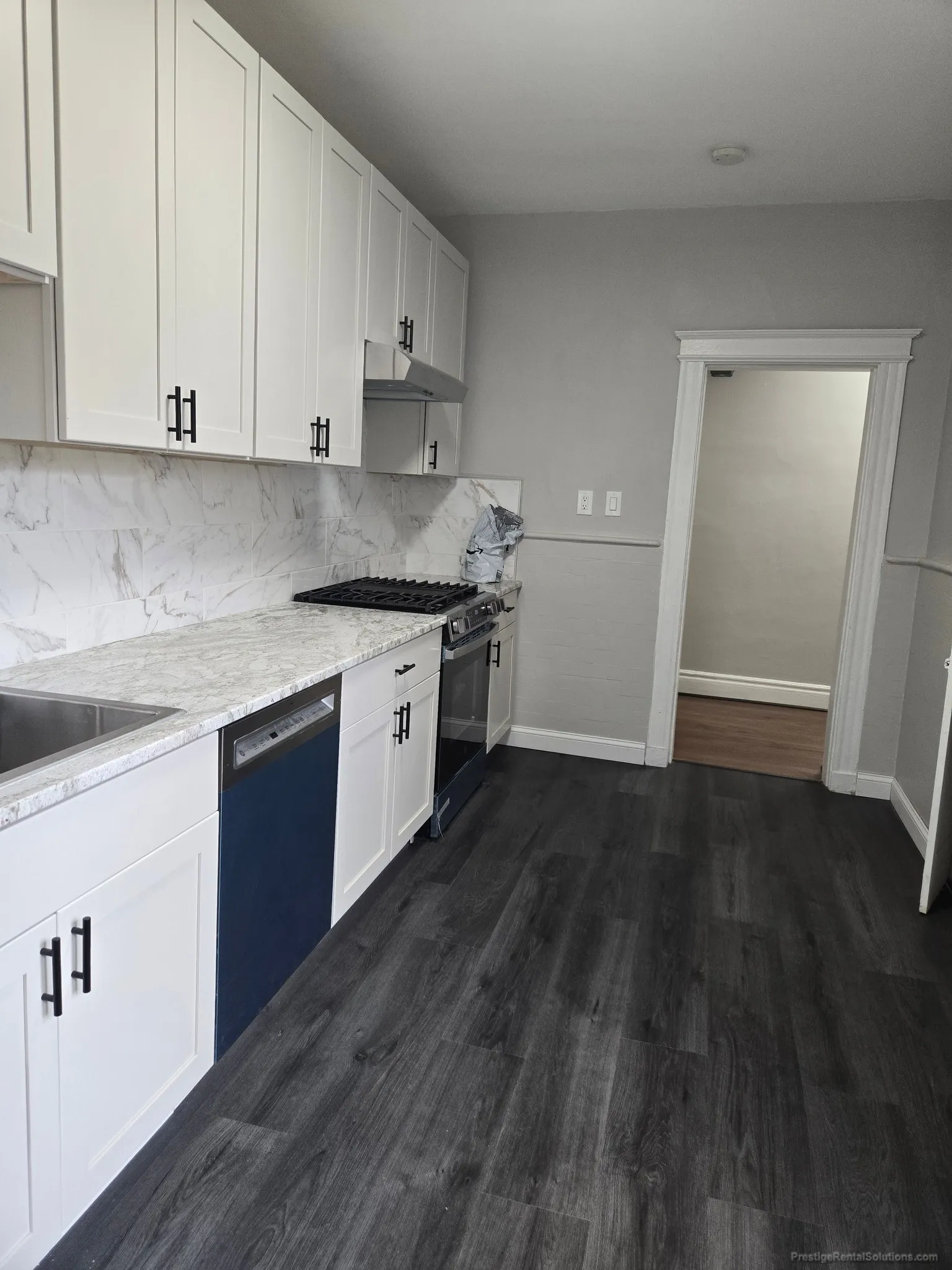 3 bed, 1 bath apartment for rent at 1653 Commonwealth Ave Unit 5, Brighton — photo 7 of 15