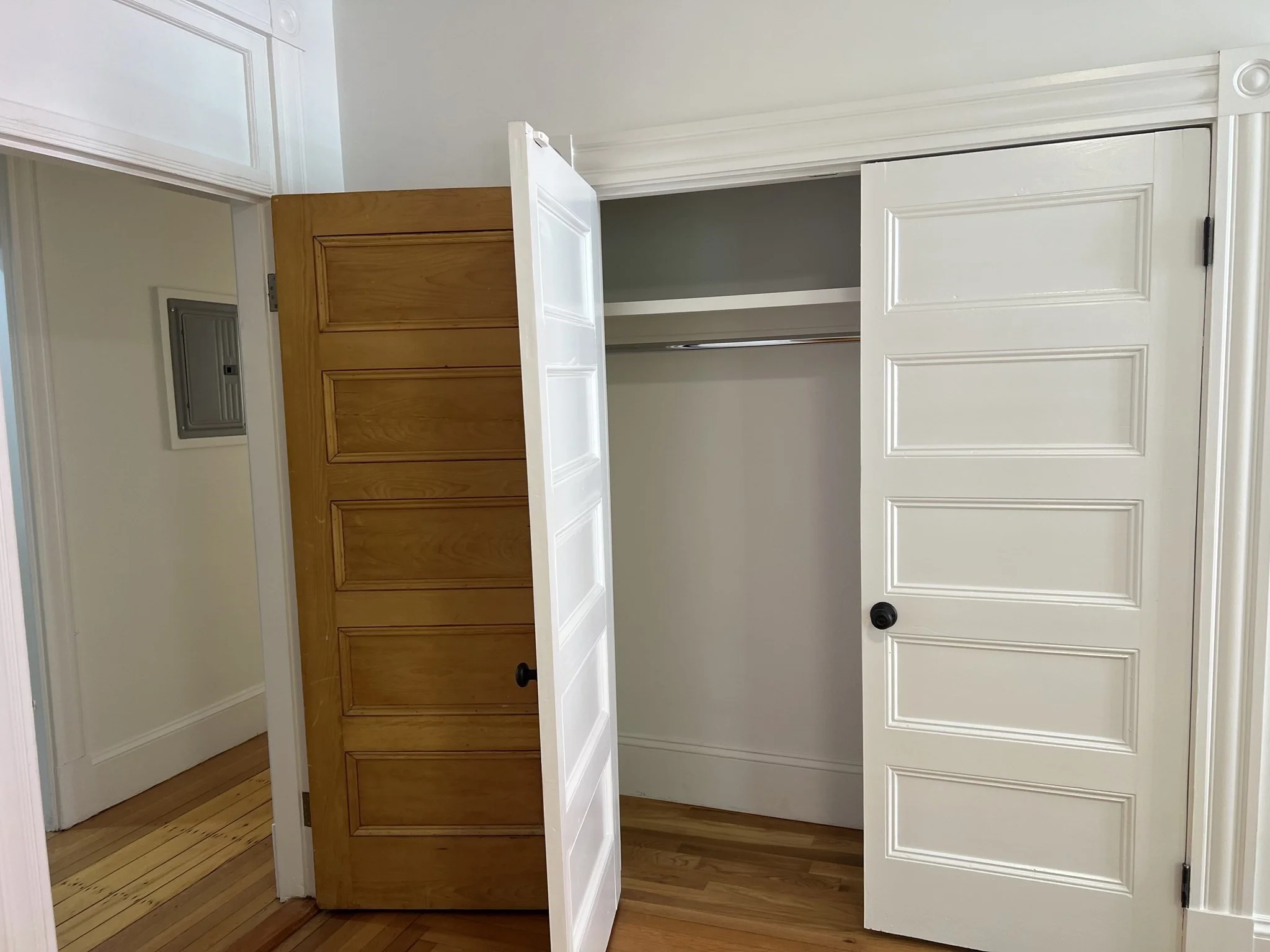 4 bed, 2 bath apartment for rent at 1657 Cambridge St Unit 2, Mid Cambridge — photo 9 of 17