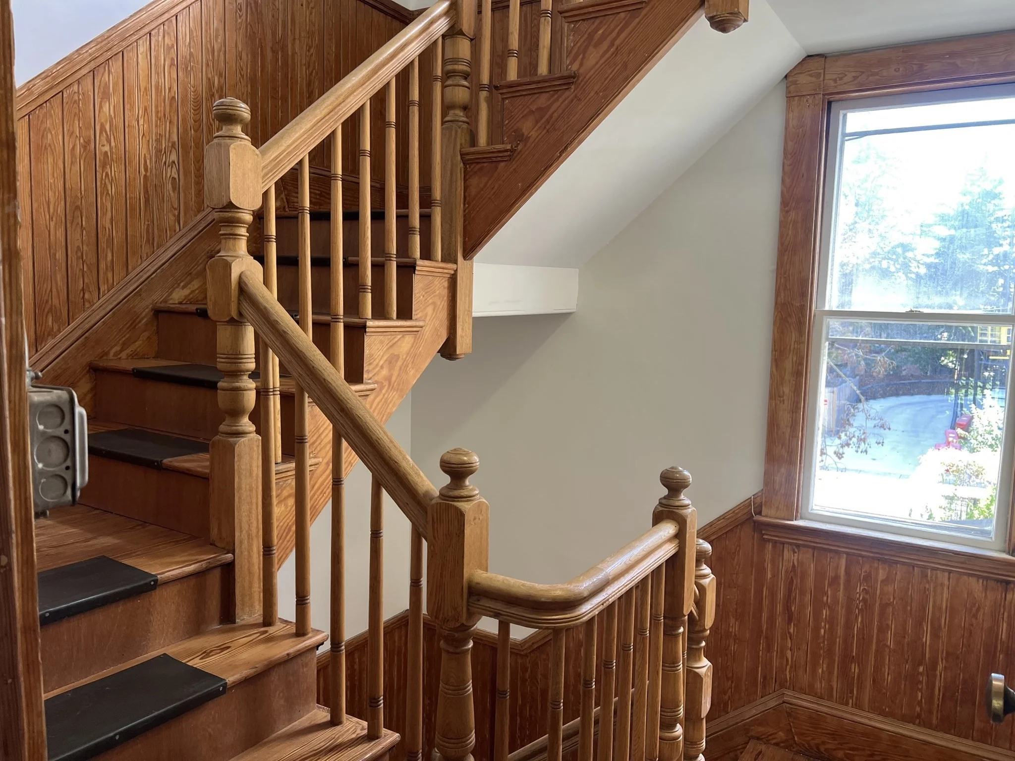 4 bed, 2 bath apartment for rent at 1657 Cambridge St Unit 2, Mid Cambridge — photo 15 of 17