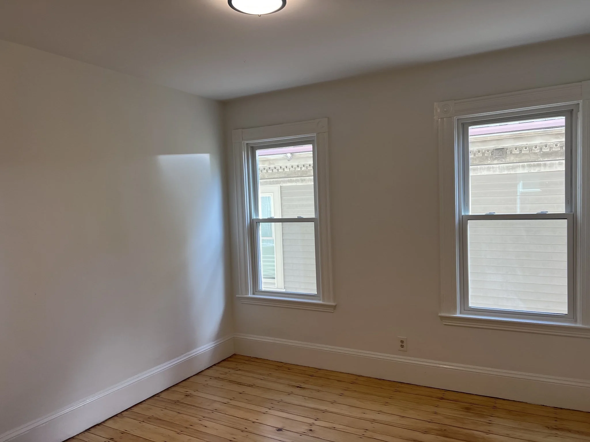 4 bed, 2 bath apartment for rent at 1657 Cambridge St Unit 2, Mid Cambridge — photo 8 of 17