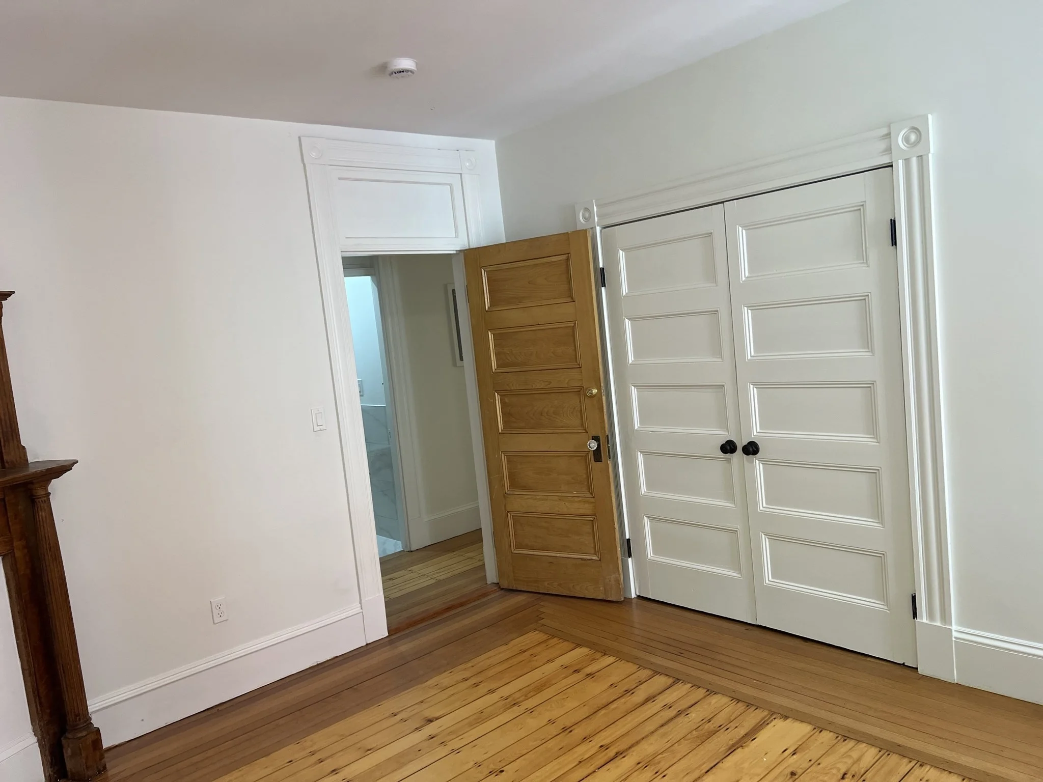 4 bed, 2 bath apartment for rent at 1657 Cambridge St Unit 2, Mid Cambridge — photo 10 of 17