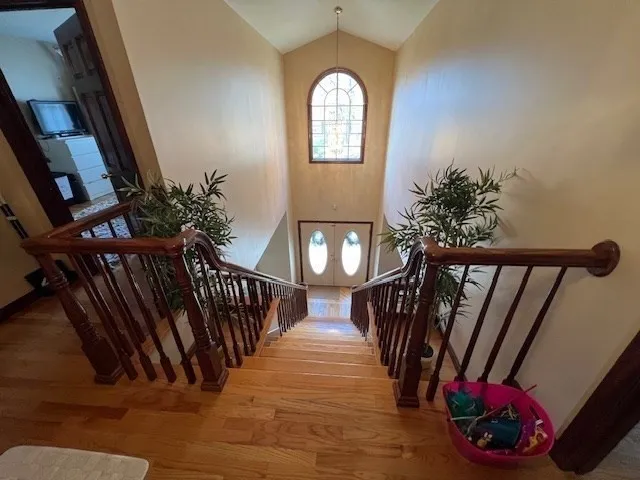 3 bed, 2 bath apartment for rent at 1657 Meridian St, Fall River — photo 10 of 22