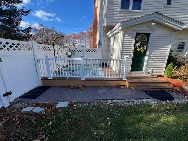3 bed, 2 bath apartment for rent at 1657 Meridian St, Fall River — photo 22 of 22
