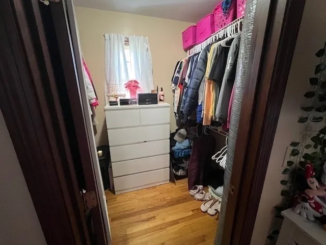 3 bed, 2 bath apartment for rent at 1657 Meridian St, Fall River — photo 12 of 22