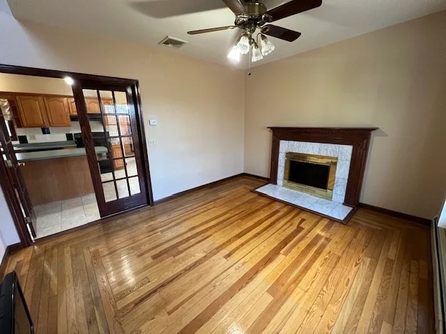 3 bed, 2 bath apartment for rent at 1657 Meridian Unit 1, Fall River — photo 5 of 30