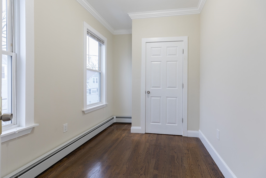 2 bed, 1 bath apartment for rent at 166 Boylston Unit 2, Boylston Street — photo 9 of 11
