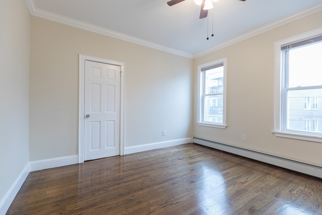 2 bed, 1 bath apartment for rent at 166 Boylston Unit 2, Boylston Street — photo 3 of 11