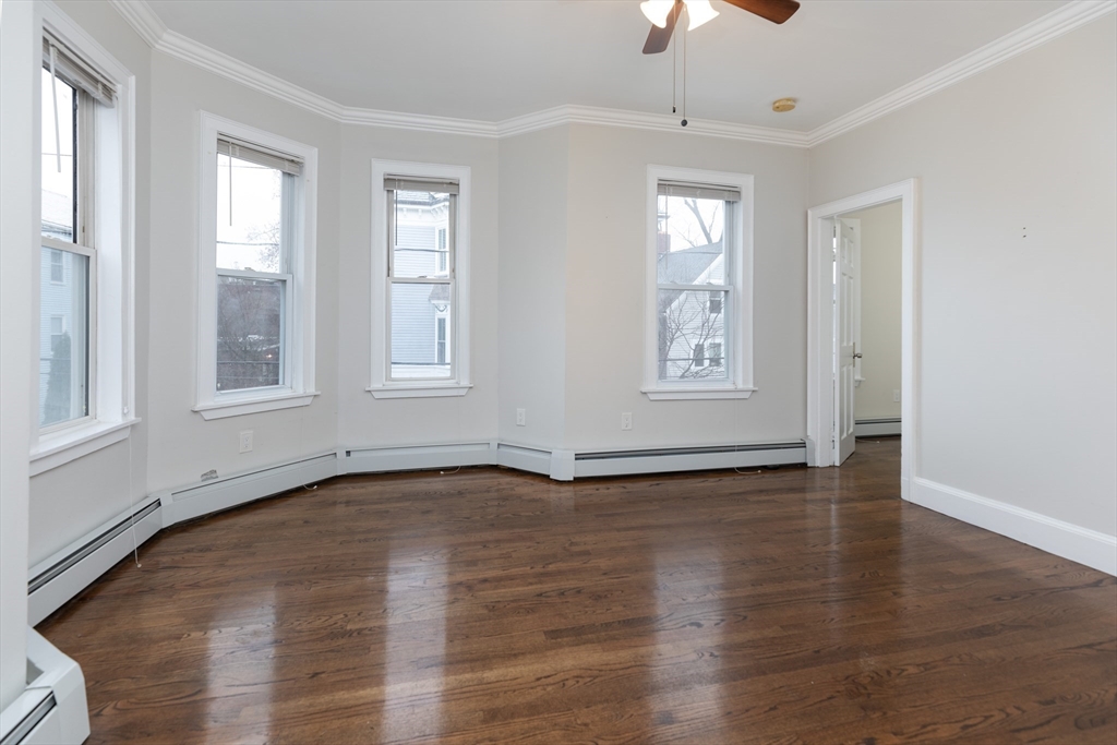 2 bed, 1 bath apartment for rent at 166 Boylston Unit 2, Boylston Street — photo 2 of 11