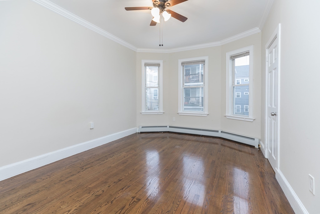 2 bed, 1 bath apartment for rent at 166 Boylston Unit 2, Boylston Street — photo 4 of 11