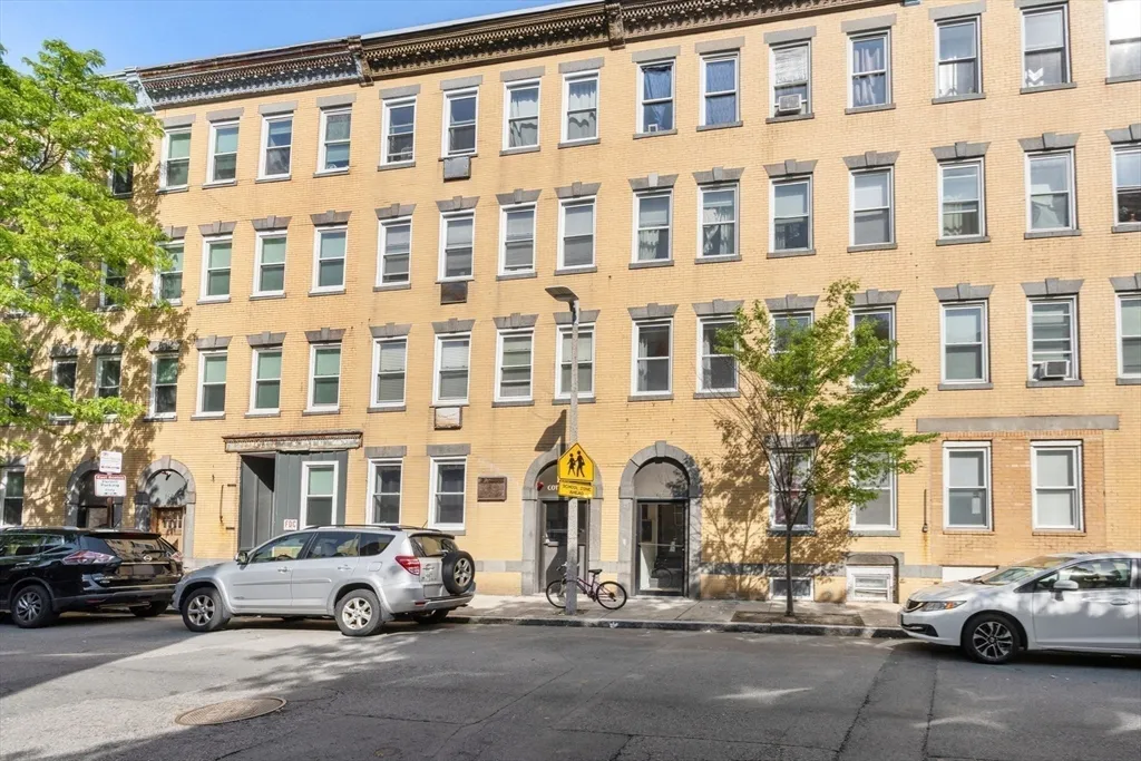 2 bed, 1 bath apartment for rent at 166 Cottage St Unit 3, East Boston — photo 14 of 14