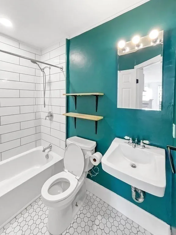2 bed, 1 bath apartment for rent at 166 Cottage St Unit 3, East Boston — photo 10 of 14