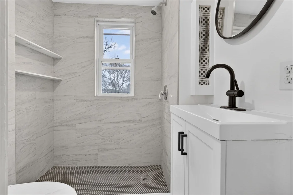 4 bed, 2 bath apartment for rent at 166 Elliot St Unit 2, Newton Upper Falls — photo 13 of 18