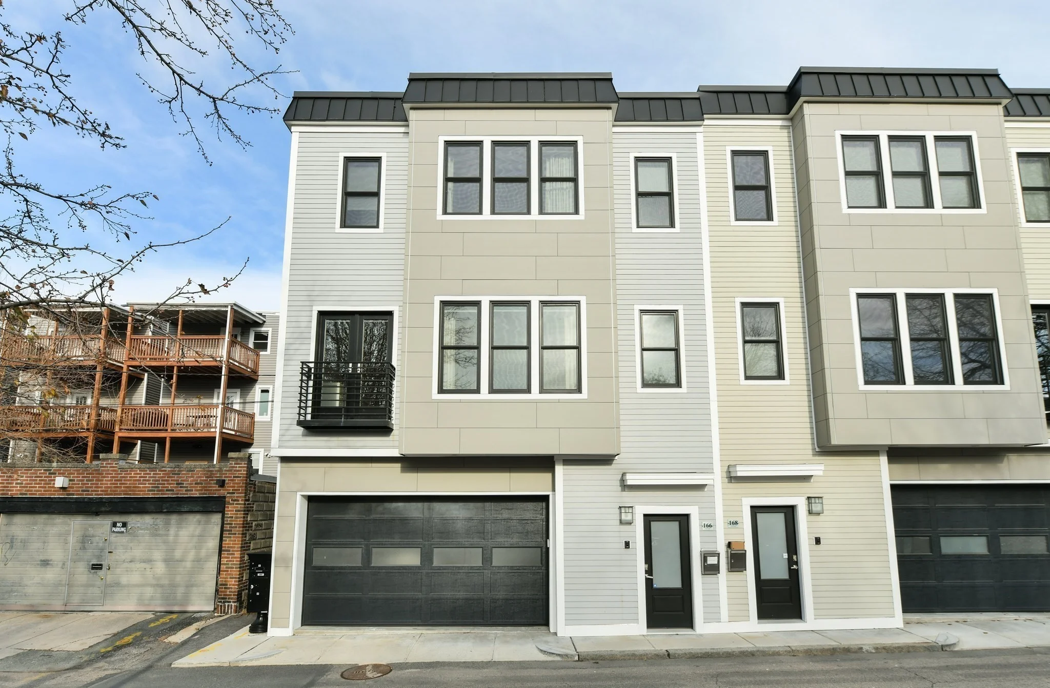 2 bed, 2 bath apartment for rent at 166 Gold St Unit 166, South Boston