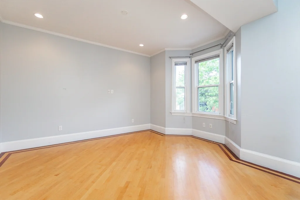 2 bed, 1 bath apartment for rent at 166 I St Unit 2, South Boston — photo 15 of 25