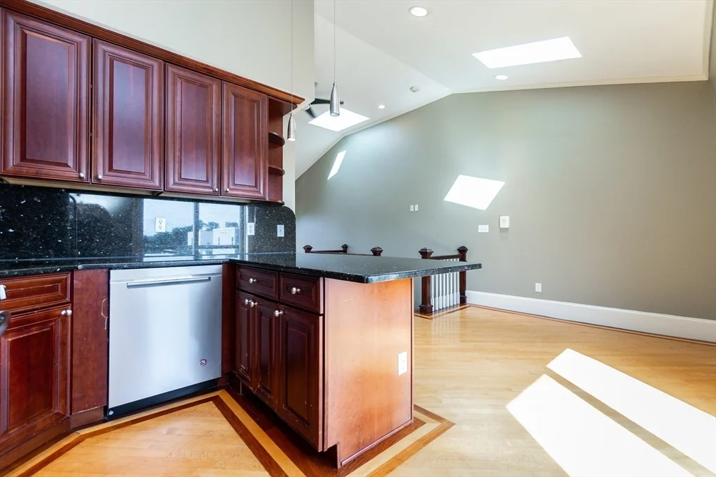 2 bed, 1 bath apartment for rent at 166 I St Unit 2, South Boston — photo 6 of 25