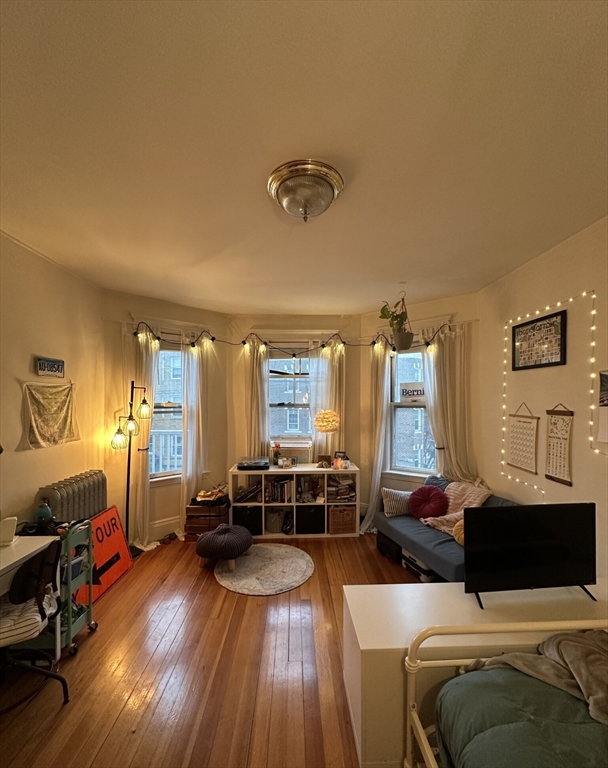 3 bed, 1 bath apartment for rent at 166 Kelton Unit 3, Allston — photo 2 of 11