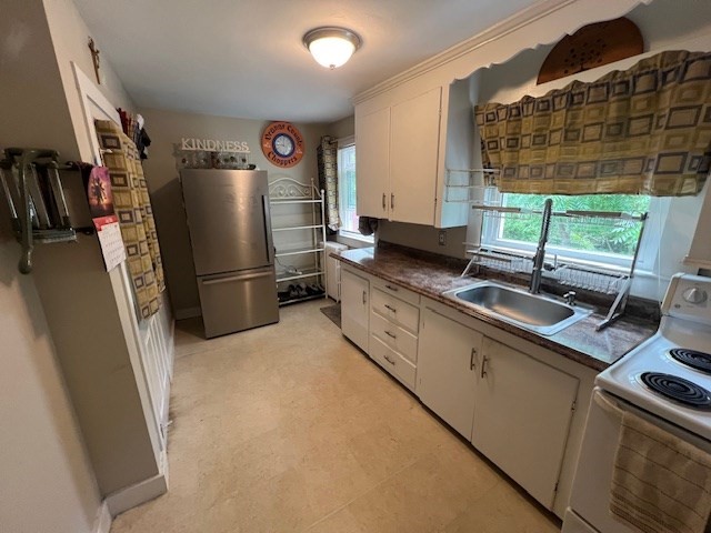 1 bed, 1 bath apartment for rent at 166 Main Unit 1, Swansea — photo 3 of 10