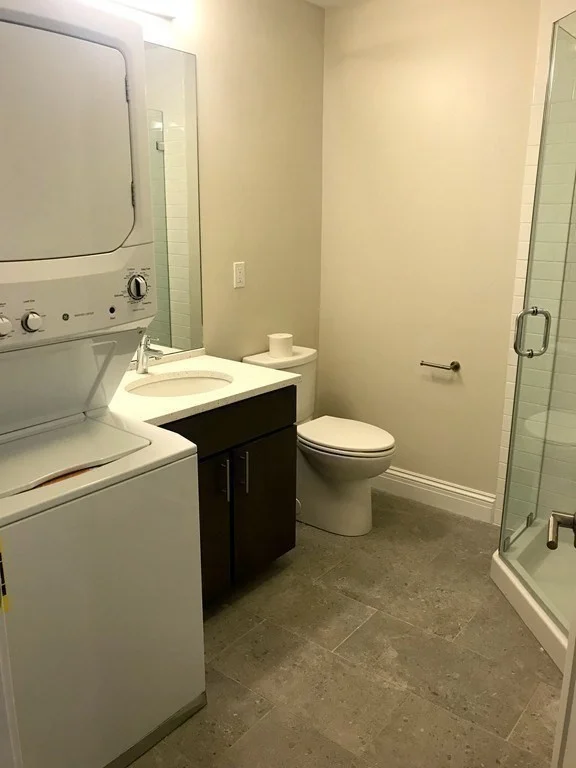 Studio bed, 1 bath apartment for rent at 166 Newbury St Unit 2F, Back Bay — photo 5 of 6