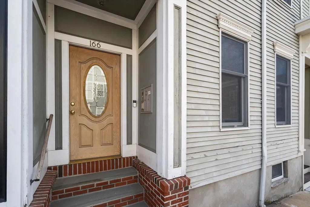1 bed, 1 bath apartment for rent at 166 O St Unit 1, South Boston — photo 19 of 19