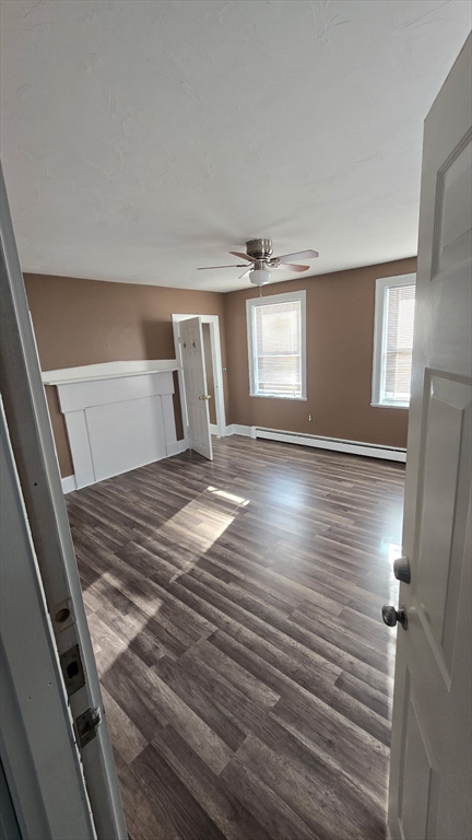 2 bed, 2 bath apartment for rent at 166 Pleasant St Unit 1, Leominster — photo 3 of 12