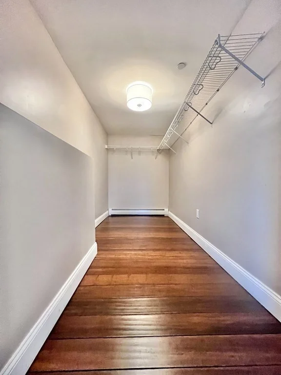 3 bed, 2 bath apartment for rent at 166 Pleasant St Unit 1, Marblehead — photo 7 of 10