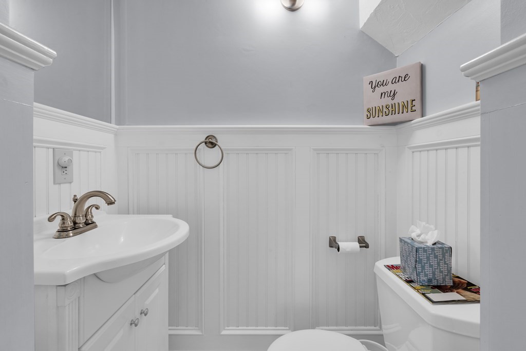 2 bed, 2 bath apartment for rent at 166 Quincy Shore Dr Unit 108, Quincy — photo 9 of 21