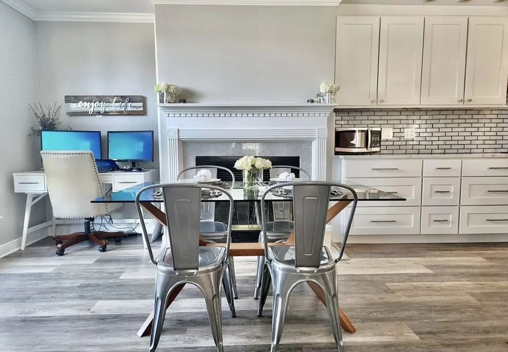 2 bed, 2 bath apartment for rent at 166 Quincy Shore Dr Unit 119, Quincy — photo 6 of 23