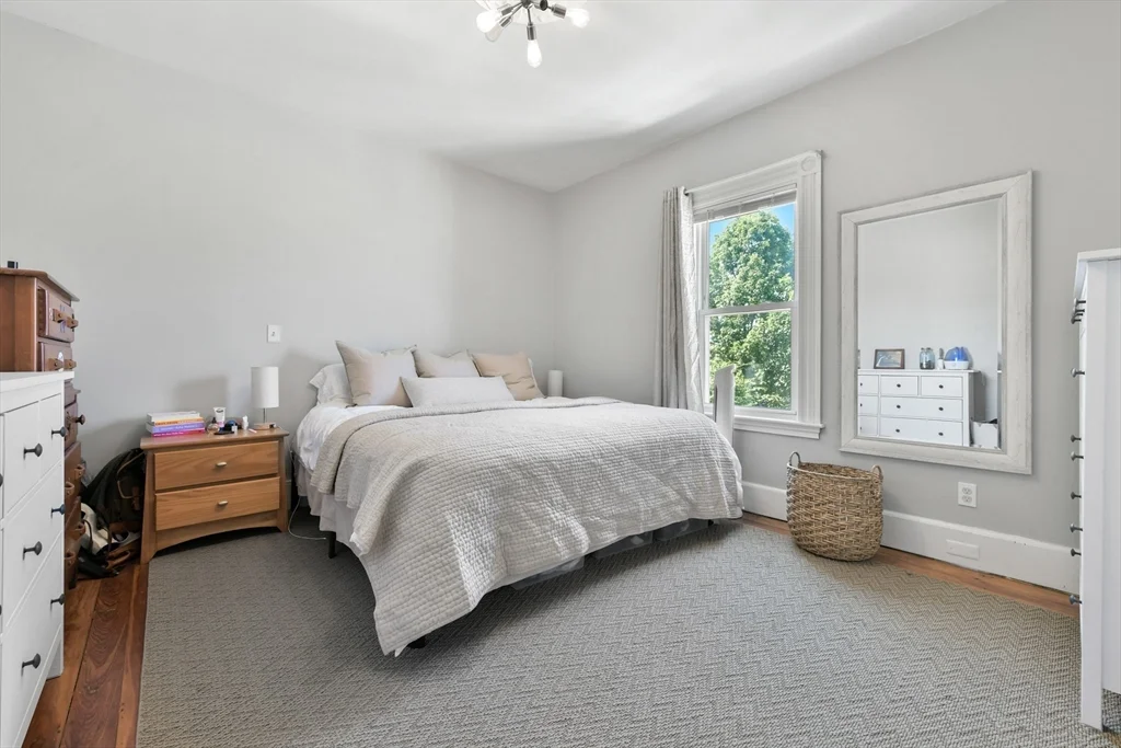 3 bed, 1 bath apartment for rent at 166 Sydney St Unit 1, Dorchester — photo 7 of 15