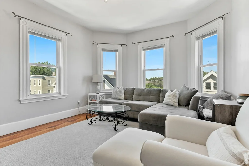 3 bed, 1 bath apartment for rent at 166 Sydney St Unit 1, Dorchester