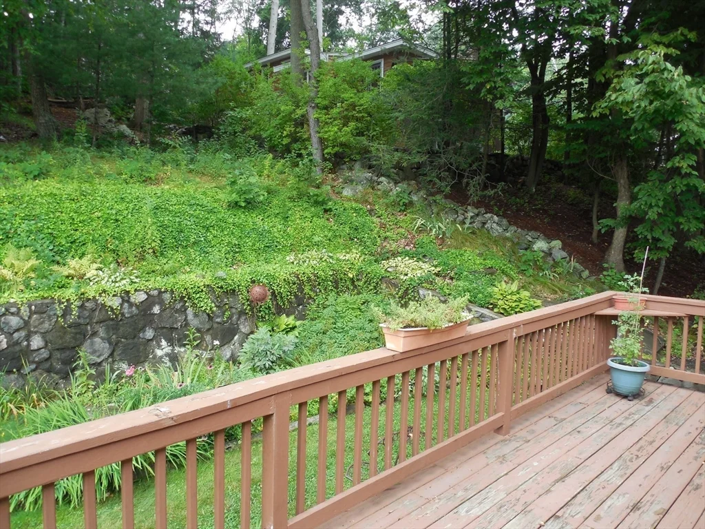 3 bed, 2 bath apartment for rent at 166 Totten Pond Rd, Piety Corner — photo 29 of 29