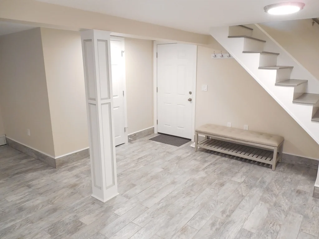 3 bed, 2 bath apartment for rent at 166 Totten Pond Rd, Piety Corner — photo 20 of 29