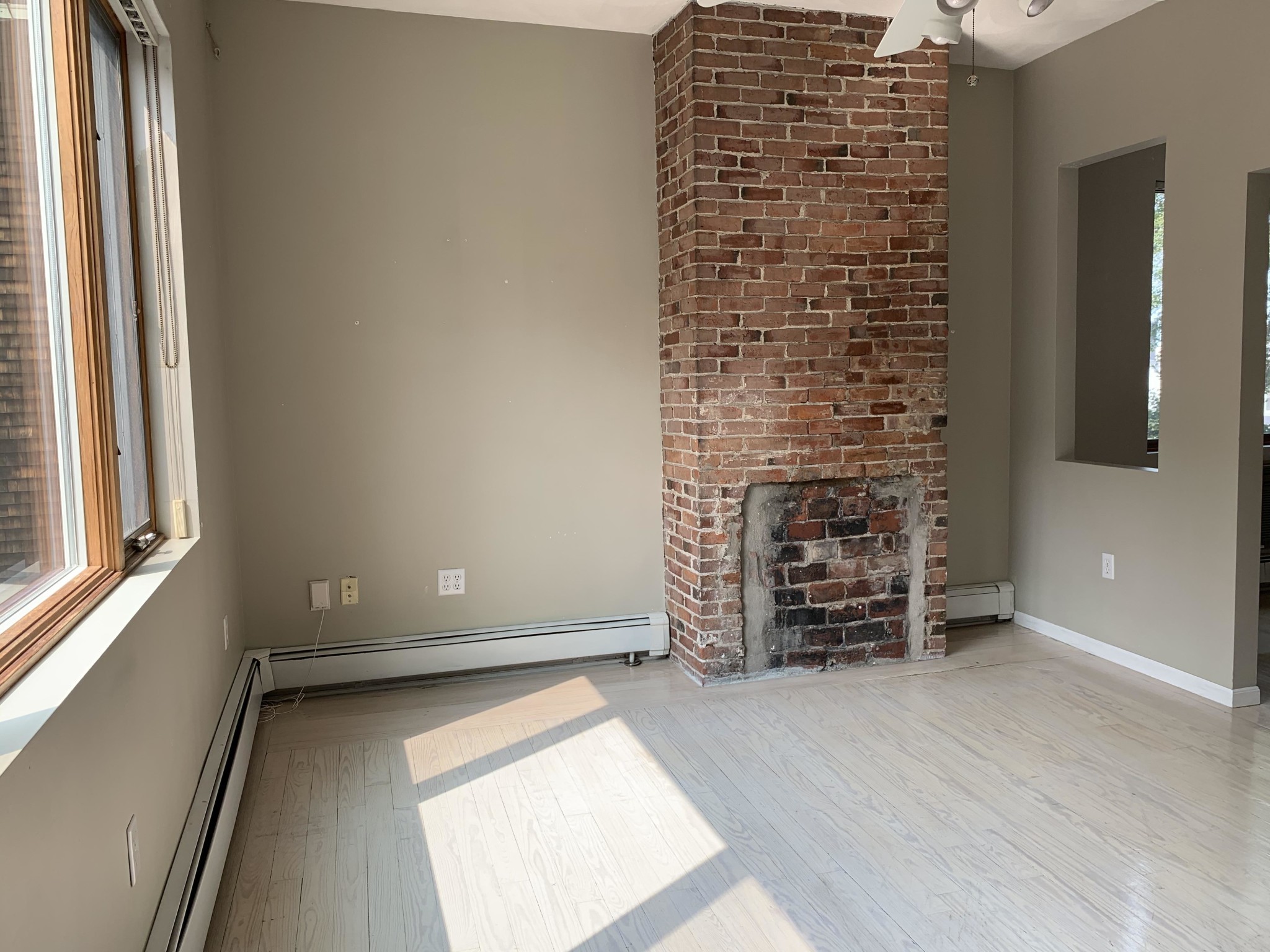 2 bed, 1 bath apartment for rent at 166 Webster St Unit 1, East Boston — photo 5 of 11