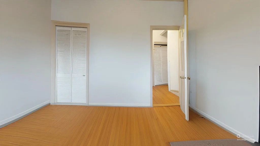 4 bed, 1 bath apartment for rent at 1661 Commonwealth Ave Unit 3, Brighton — photo 4 of 10