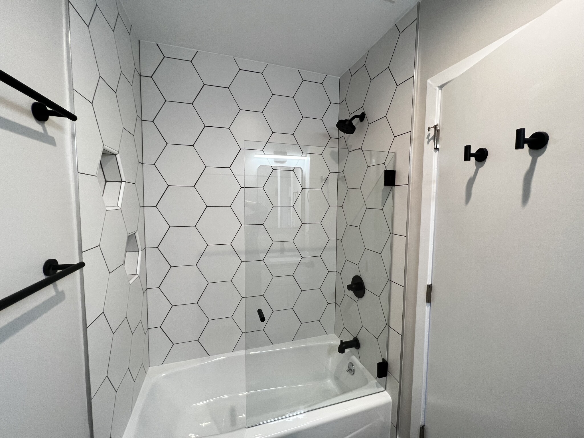 2 bed, 1.5 bath apartment for rent at 1661 Washington St Unit 308, South End — photo 10 of 20