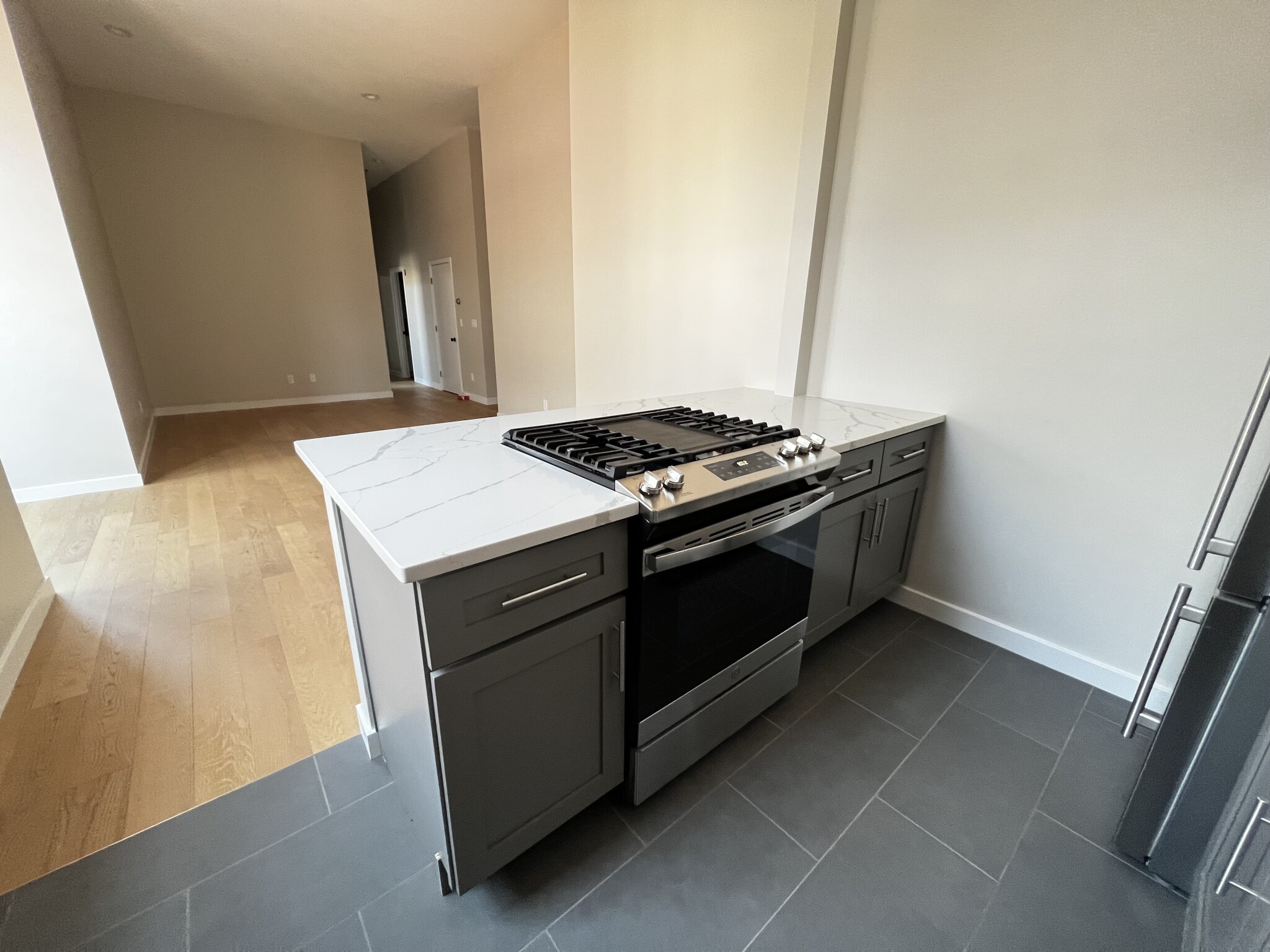 2 bed, 1.5 bath apartment for rent at 1661 Washington St Unit 308, South End — photo 3 of 20