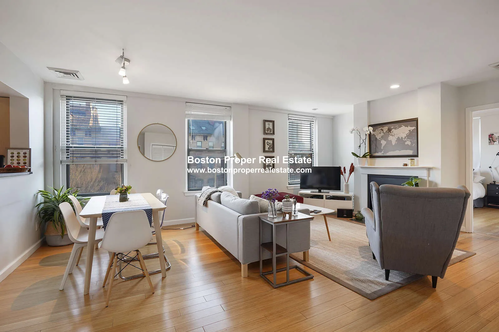 2 bed, 2 bath apartment for rent at 1661 Washington St Unit 401, South End