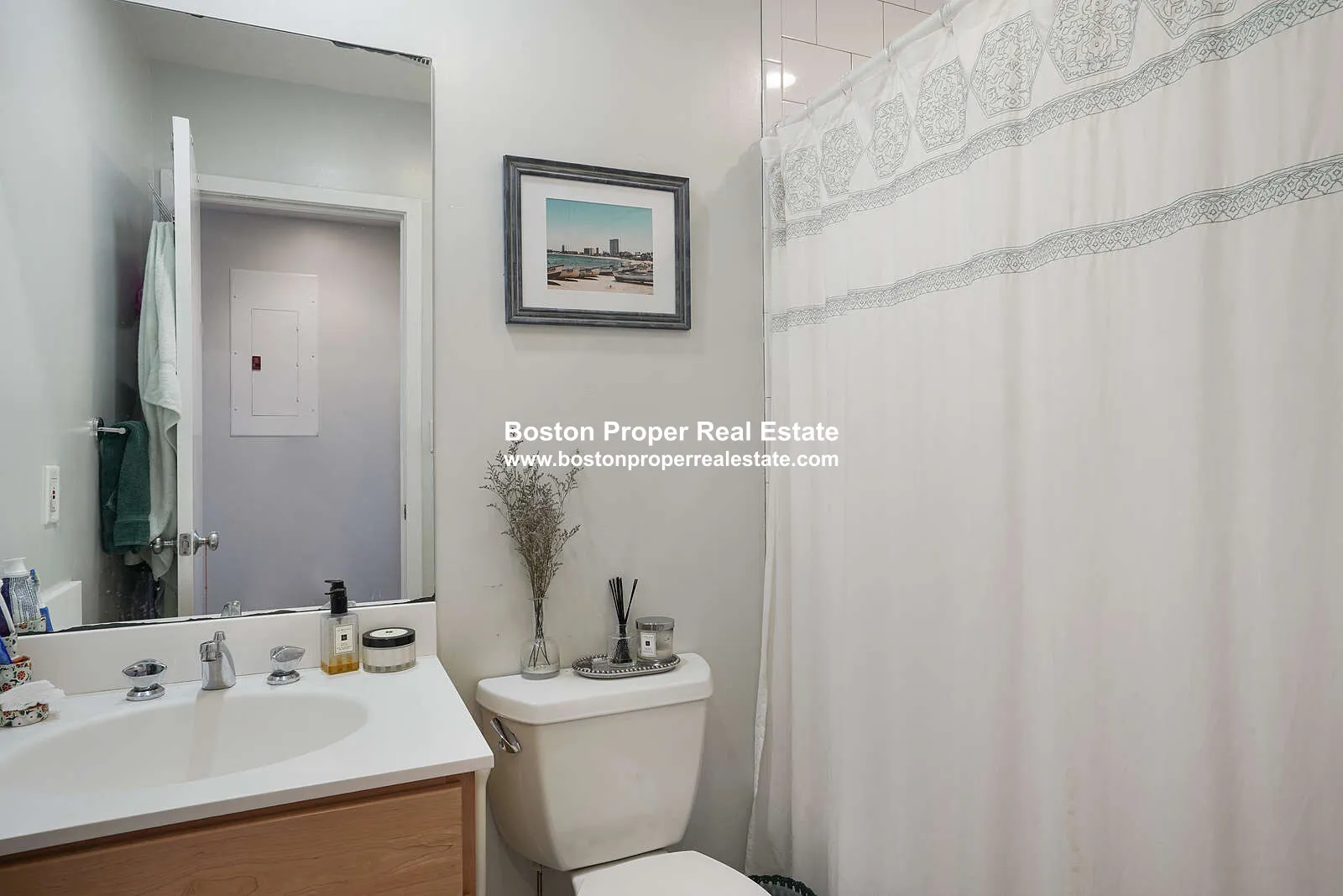 2 bed, 2 bath apartment for rent at 1661 Washington St Unit 401, South End — photo 3 of 17