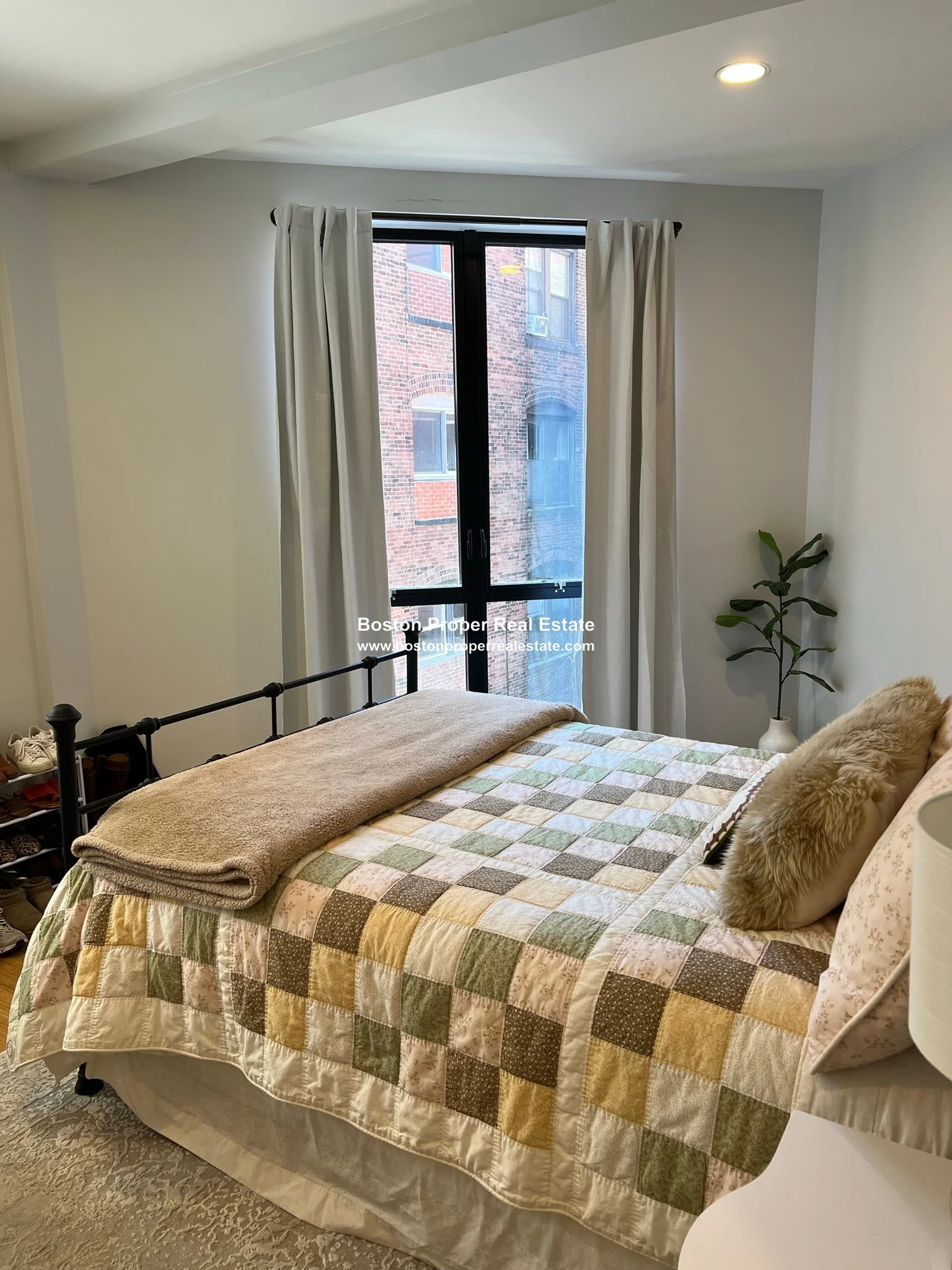 1 bed, 1 bath apartment for rent at 1661 Washington St Unit 404, South End — photo 32 of 35