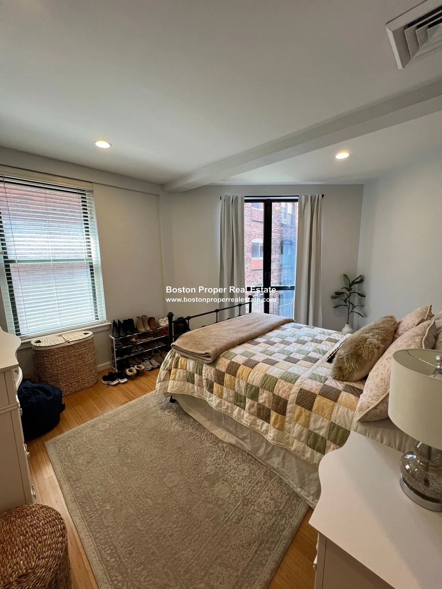 1 bed, 1 bath apartment for rent at 1661 Washington St Unit 404, South End — photo 31 of 35