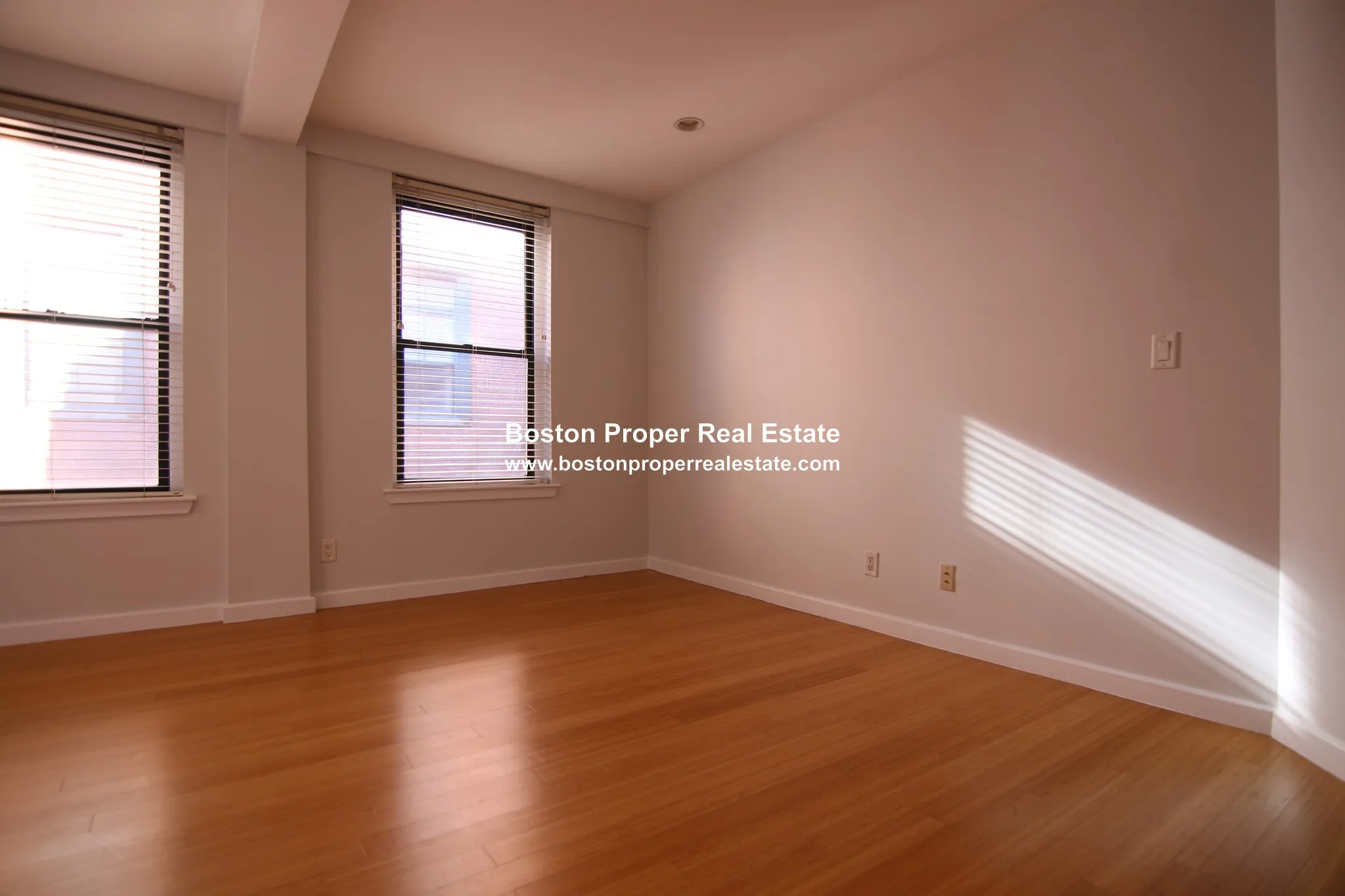 1 bed, 1 bath apartment for rent at 1661 Washington St Unit 404, South End — photo 7 of 35