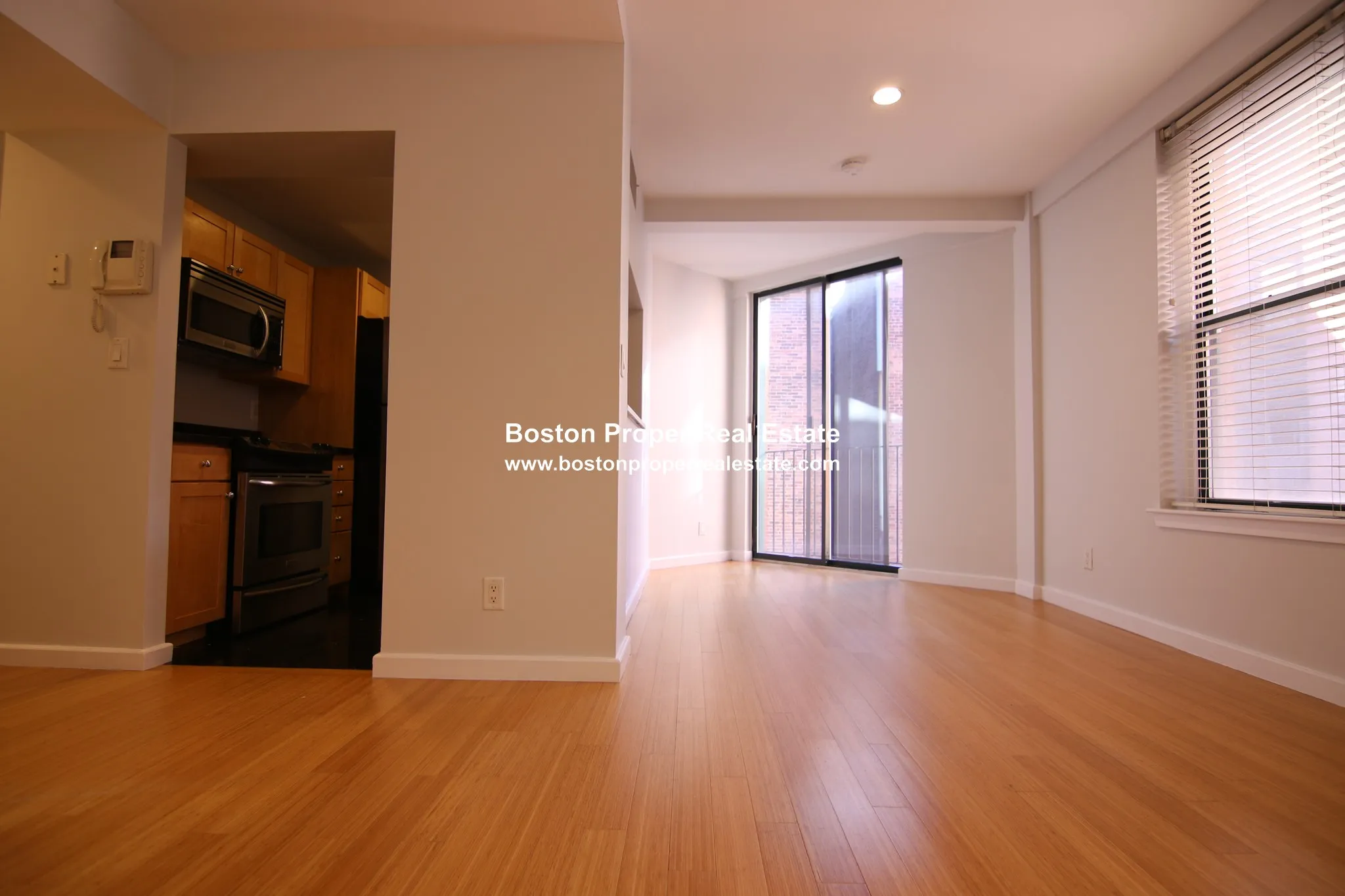 1 bed, 1 bath apartment for rent at 1661 Washington St Unit 404, South End — photo 5 of 35