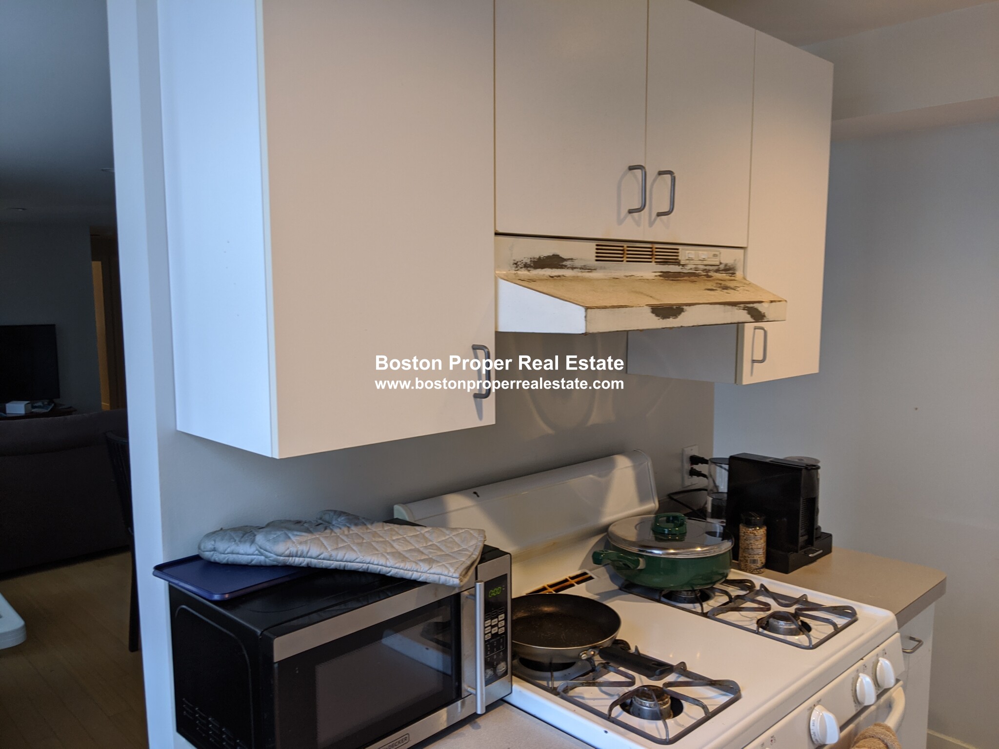 2 bed, 1 bath apartment for rent at 1661 Washington St Unit 408, South End — photo 10 of 12